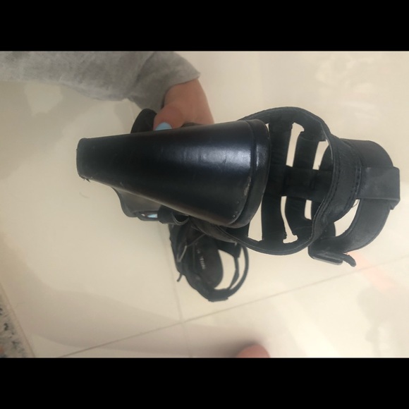 Nine West black gladiator wedges - Picture 5 of 6